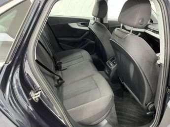 AUDI A4 2.0 TFSI Sport Saloon 4dr Petrol S Tronic quattro Euro 6 (s/s) (