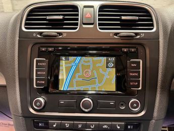 VOLKSWAGEN GOLF 2.0 TSI R Cabriolet 2dr Petrol DSG Euro 5 (265 ps)