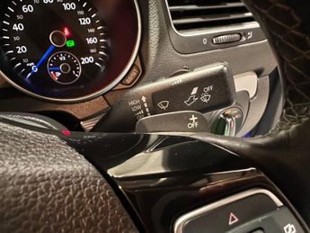 VOLKSWAGEN GOLF 2.0 TSI R Cabriolet 2dr Petrol DSG Euro 5 (265 ps)