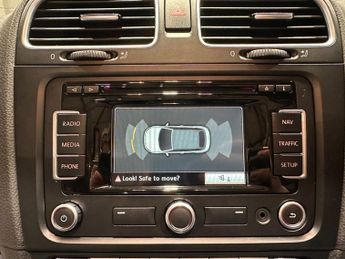 VOLKSWAGEN GOLF 2.0 TSI R Cabriolet 2dr Petrol DSG Euro 5 (265 ps)