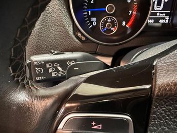 VOLKSWAGEN GOLF 2.0 TSI R Cabriolet 2dr Petrol DSG Euro 5 (265 ps)