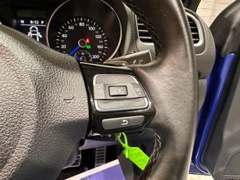 VOLKSWAGEN GOLF 2.0 TSI R Cabriolet 2dr Petrol DSG Euro 5 (265 ps)