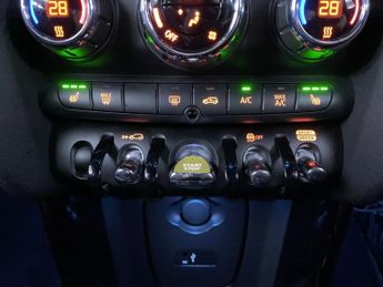 MINI Electric Hatch Cooper SE 32.6kWh Level 2 Hatchback 3dr Electric Auto (184 ps)