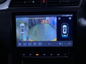 MG MG ZS 72.6kWh Trophy Connect Long Range SUV 5dr Electric Auto (156 ps)