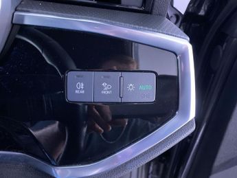 AUDI Q3 1.5 TFSI CoD 35 Black Edition SUV 5dr Petrol S Tronic Euro 6 (s/