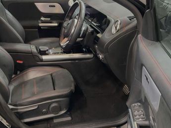 MERCEDES-BENZ EQA EQA 250 66.5kWh AMG Line SUV 5dr Electric Auto (190 ps)