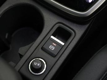 AUDI A3 1.0 TFSI 30 S line Saloon 4dr Petrol S Tronic Euro 6 (s/s) (110 