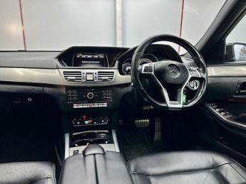 MERCEDES-BENZ E-CLASS 2.1 E220 BlueTEC AMG Night Edition Estate 5dr Diesel G-Tronic+ E