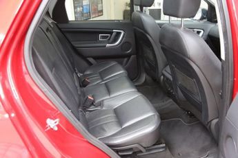LAND ROVER DISCOVERY SPORT 2.0 TD4 HSE SUV 5dr Diesel Auto 4WD Euro 6 (s/s) (180 ps)
