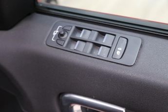 LAND ROVER DISCOVERY SPORT 2.0 TD4 HSE SUV 5dr Diesel Auto 4WD Euro 6 (s/s) (180 ps)