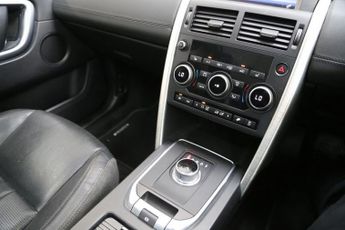 LAND ROVER DISCOVERY SPORT 2.0 TD4 HSE SUV 5dr Diesel Auto 4WD Euro 6 (s/s) (180 ps)