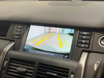 LAND ROVER DISCOVERY SPORT 2.0 TD4 Landmark SUV 5dr Diesel Auto 4WD Euro 6 (s/s) (180 ps)