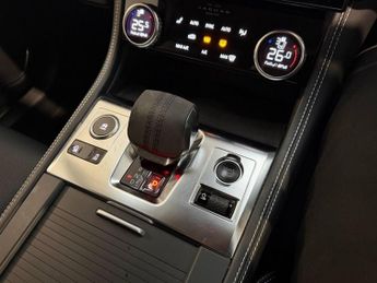 JAGUAR F-PACE 2.0 D200 MHEV R-Dynamic S SUV 5dr Diesel Auto AWD Euro 6 (s/s) (