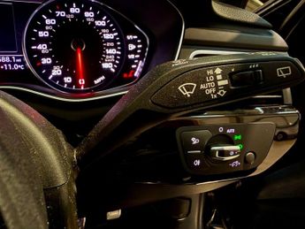 AUDI A4 AVANT 1.4 TFSI Black Edition Estate 5dr Petrol Manual Euro 6 (s/s) (15