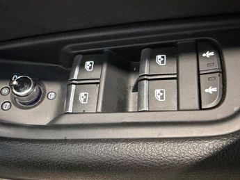 AUDI A4 AVANT 1.4 TFSI Black Edition Estate 5dr Petrol Manual Euro 6 (s/s) (15