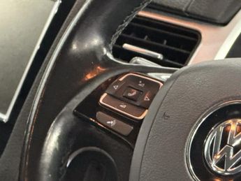 VOLKSWAGEN TOUAREG 3.0 TDI V6 BlueMotion Tech SE SUV 5dr Diesel Tiptronic 4WD Euro 