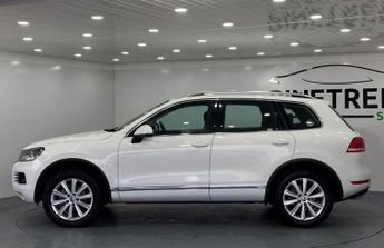 VOLKSWAGEN TOUAREG 3.0 TDI V6 BlueMotion Tech SE SUV 5dr Diesel Tiptronic 4WD Euro 