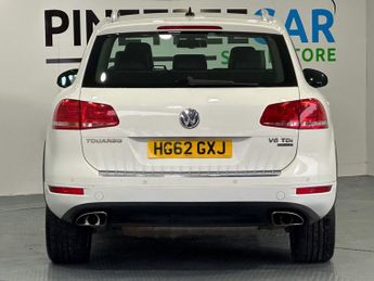 VOLKSWAGEN TOUAREG 3.0 TDI V6 BlueMotion Tech SE SUV 5dr Diesel Tiptronic 4WD Euro 
