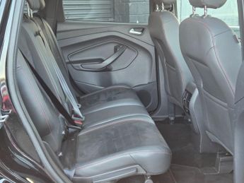 FORD KUGA 2.0 TDCi ST-Line X SUV 5dr Diesel Powershift AWD Euro 6 (s/s) (1