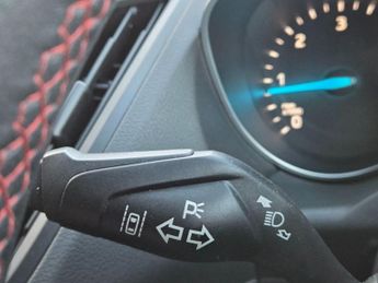 FORD KUGA 2.0 TDCi ST-Line X SUV 5dr Diesel Powershift AWD Euro 6 (s/s) (1