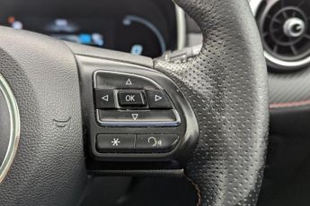 MG MG ZS 51.1kWh Trophy SUV 5dr Electric Auto (176 ps)