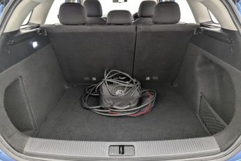 MG MG5 52.5kWh Excite Estate 5dr Electric Auto (156 ps)