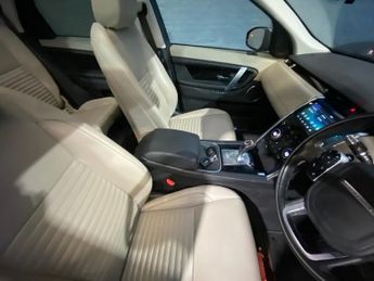 LAND ROVER DISCOVERY SPORT 2.0 D180 MHEV HSE SUV 5dr Diesel Auto 4WD Euro 6 (s/s) (180 ps)