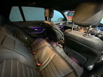 MERCEDES-BENZ C-CLASS 2.0 C220d AMG Line Edition (Premium) Estate 5dr Diesel G-Tronic+