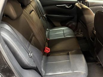 NISSAN QASHQAI 1.6 dCi Tekna SUV 5dr Diesel XTRON 2WD Euro 5 (s/s) (130 ps)