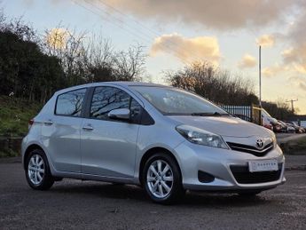 Toyota Yaris 1.0 VVT-i TR Hatchback 5dr Petrol Manual Euro 5 (69 ps)