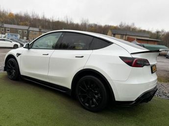 TESLA MODEL Y (Dual Motor) Long Range SUV 5dr Electric Auto 4WDE (384 bhp)