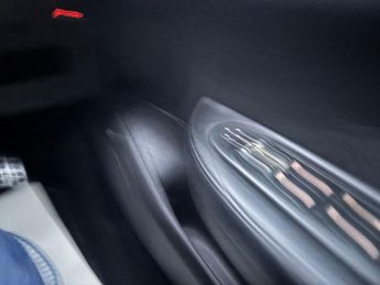 PEUGEOT 307 2.0 16v Sport Convertible 2dr Petrol Automatic (199 g/km, 140 bh