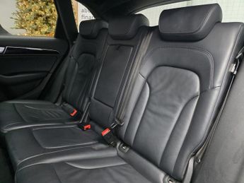AUDI Q5 2.0 TDI S line Plus SUV 5dr Diesel S Tronic quattro Euro 5 (s/s)