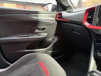 VAUXHALL MOKKA 1.2 Turbo SRi Premium SUV 5dr Petrol Auto Euro 6 (s/s) (130 ps)