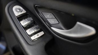 MERCEDES-BENZ C-CLASS 2.1 C220d SE Saloon 4dr Diesel G-Tronic+ Euro 6 (s/s) (170 ps)