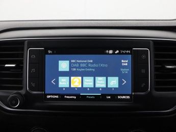 CITROEN e-SpaceTourer 50kWh Business M MPV 5dr Electric Auto MWB (7.4kW Charger) (136 