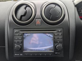 NISSAN QASHQAI 1.5 dCi n-tec SUV 5dr Diesel Manual 2WD Euro 4 (106 ps)