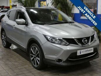 Nissan Qashqai 1.6 dCi Tekna SUV 5dr Diesel XTRON 2WD Euro 5 (s/s) (130 ps)