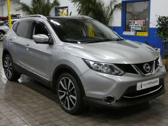 NISSAN QASHQAI 1.6 dCi Tekna SUV 5dr Diesel XTRON 2WD Euro 5 (s/s) (130 ps)