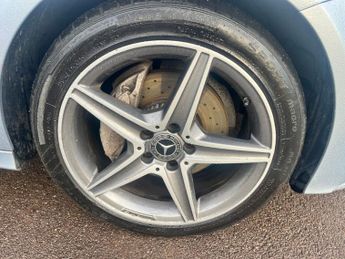MERCEDES-BENZ C-CLASS 2.0 C200 AMG Line (Premium) Saloon 4dr Petrol G-Tronic+ Euro 6 (