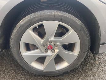 JAGUAR I-PACE 400 90kWh SE SUV 5dr Electric Auto 4WD (400 ps)