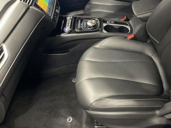 MG MG5 61.1kWh Exclusive Long Range Estate 5dr Electric Auto (156 ps)