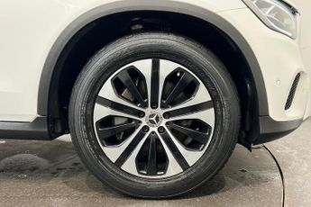 MERCEDES-BENZ GLC 2.0 GLC220d Sport SUV 5dr Diesel G-Tronic+ 4MATIC Euro 6 (s/s) (