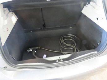 RENAULT ZOE R135 EV50 52kWh Iconic Hatchback 5dr Electric Auto (Boost Charge