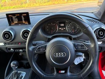 AUDI A3 1.4 TFSI S line Hatchback 3dr Petrol S Tronic Euro 5 (s/s) (122 