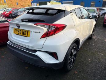 TOYOTA C-HR 1.8 VVT-h Design SUV 5dr Petrol Hybrid CVT Euro 6 (s/s) (122 ps)