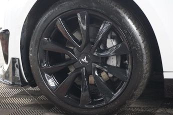 TESLA Model 3 (Dual Motor) Long Range Saloon 4dr Electric Auto 4WDE (346 ps)