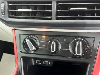 VOLKSWAGEN POLO 1.0 TSI GPF beats Hatchback 5dr Petrol Manual Euro 6 (s/s) (95 p