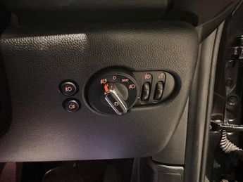 MINI Electric Hatch Cooper SE 32.6kWh Level 2 Hatchback 3dr Electric Auto (184 ps)