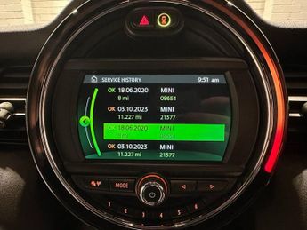 MINI Electric Hatch Cooper SE 32.6kWh Level 2 Hatchback 3dr Electric Auto (184 ps)